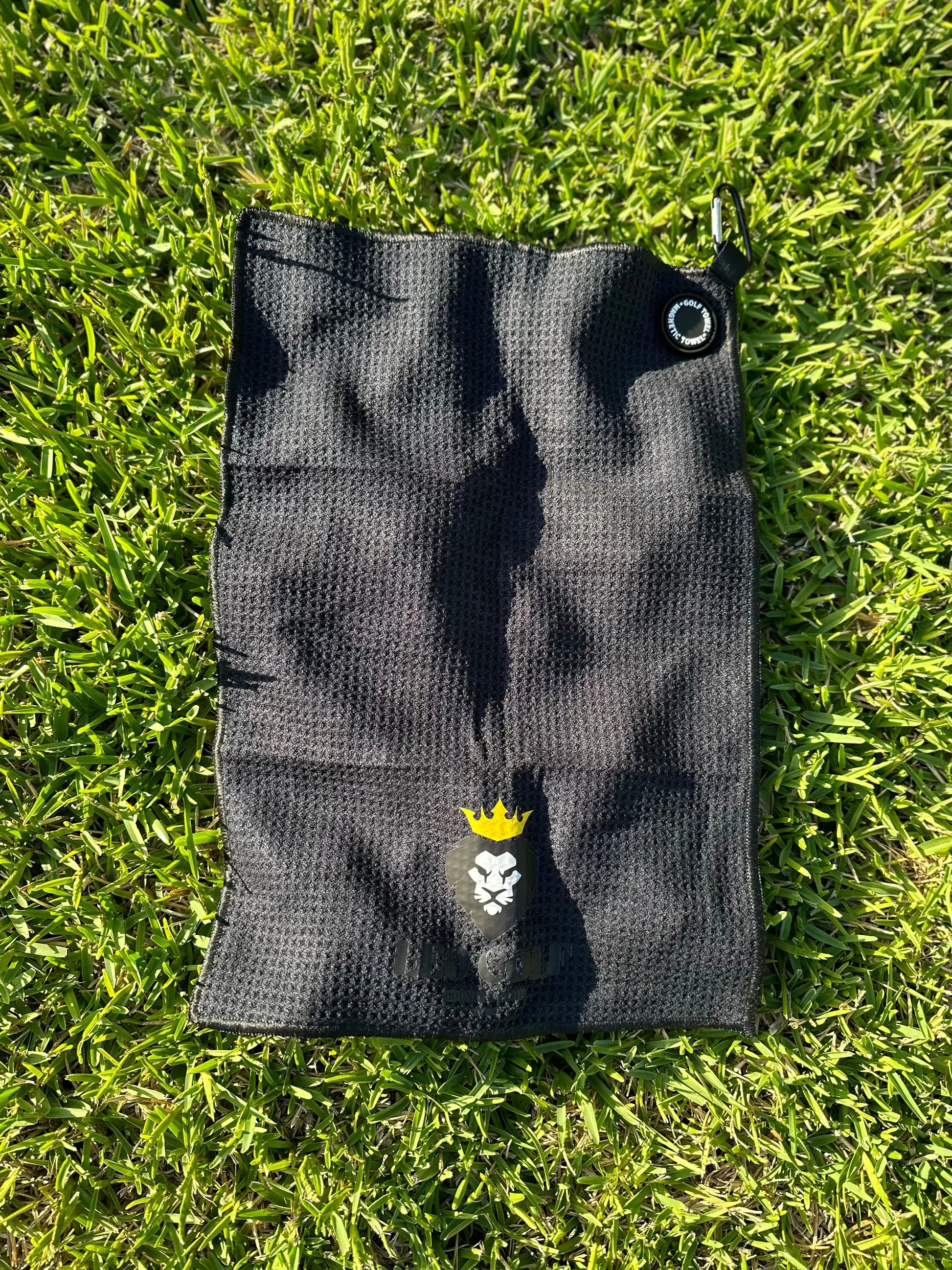 Premium Magnetic Golf Towel Leo Golf Co.