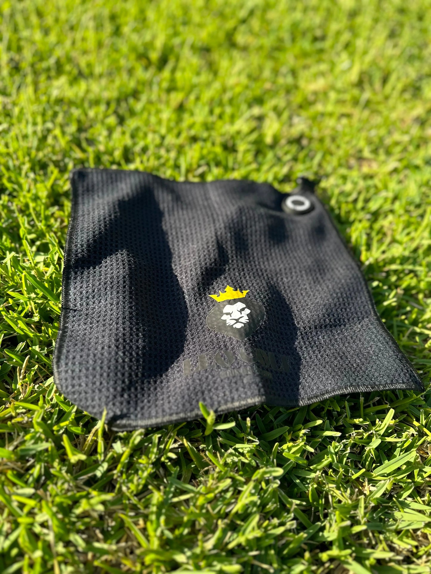 Premium Magnetic Golf Towel Leo Golf Co.